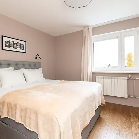 Karu Central Apartment Tallinn Exteriör bild