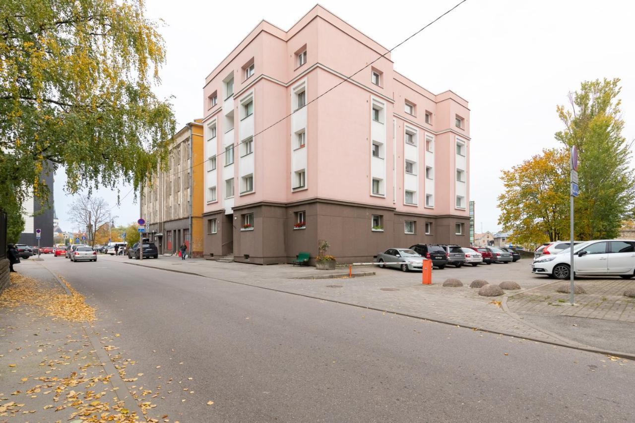 Karu * Tallinn